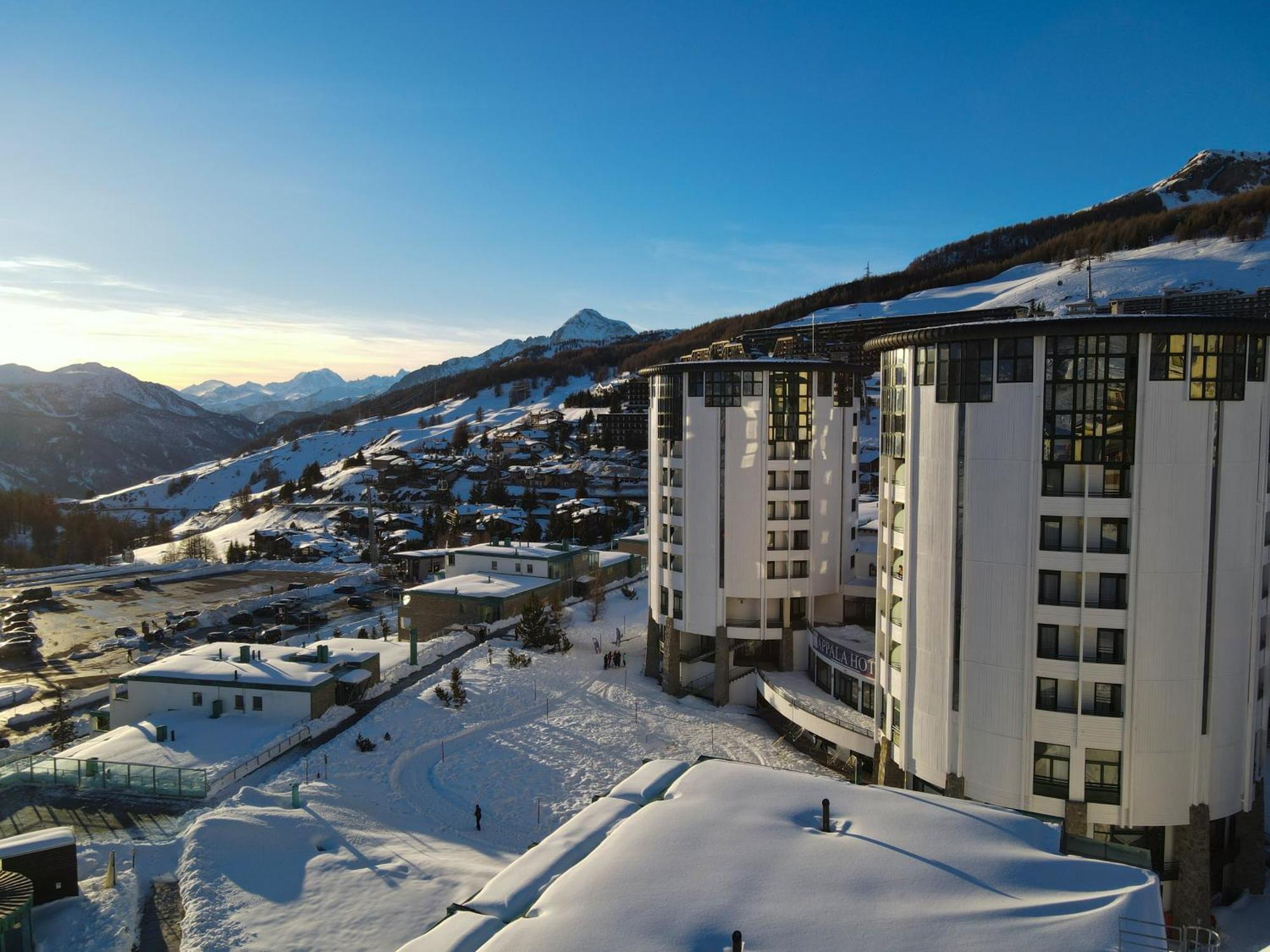 Hotel Club Uappala Sestriere Exterior foto